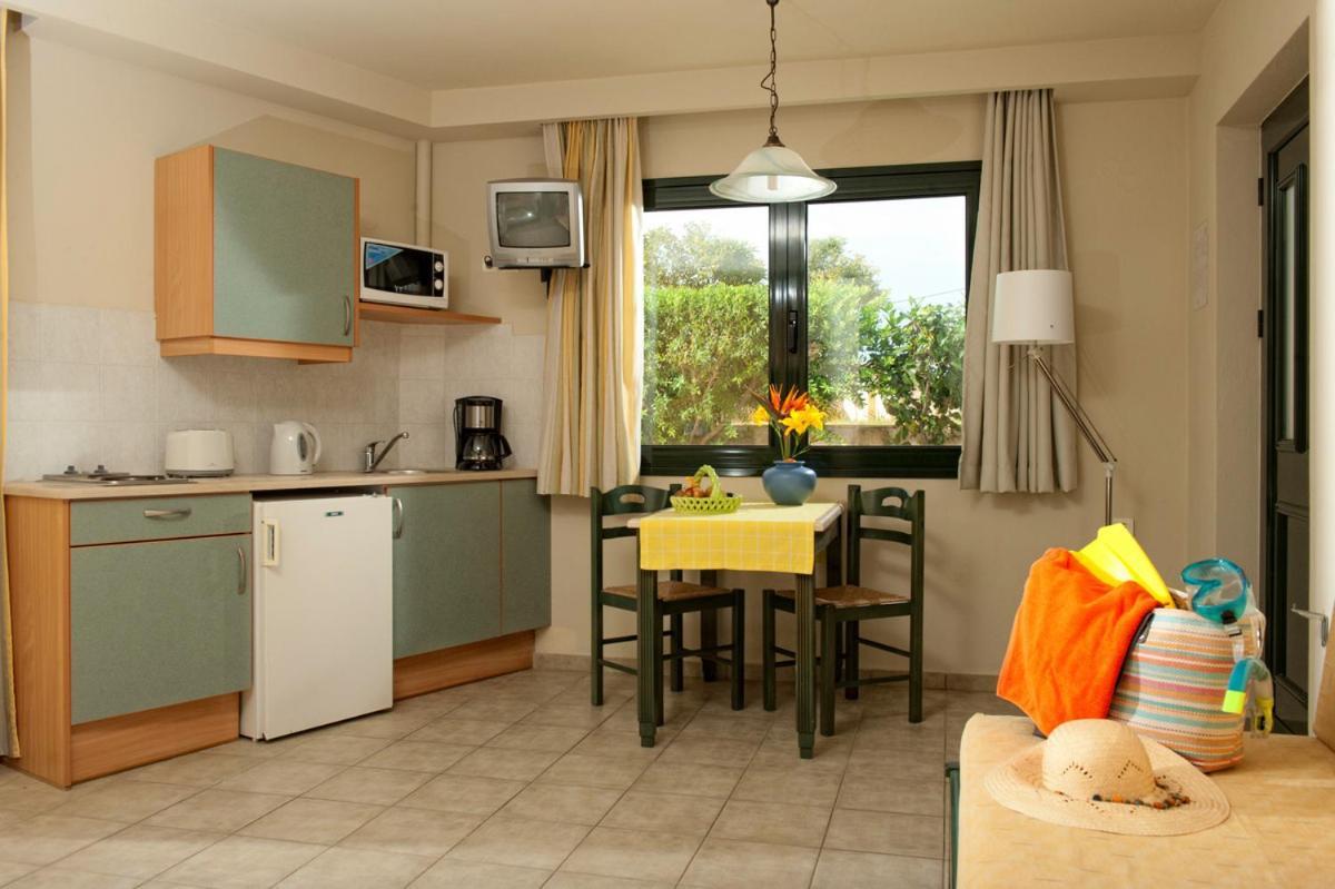 Villiana Holiday Apartments Stalís Ngoại thất bức ảnh